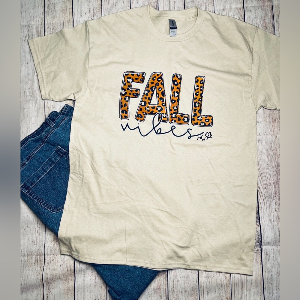 NEW Fall vibes shirt, fall shirt, autumn shirt, Handmade, size Large
